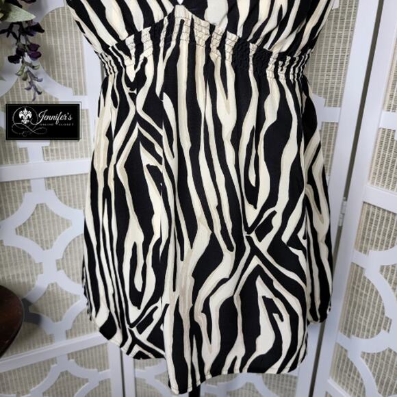 3/$25 Express Design Studio Silk Animal Print Cami - Picture 3 of 11